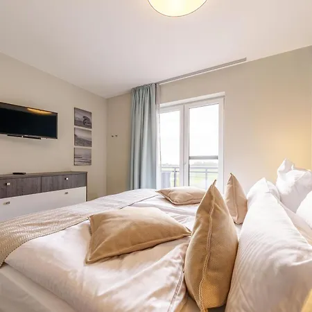 5 Sterne Boddenzauber In Ruhiger Lage Mit Traumhaftem Ausblick Wustrow (Fischland)